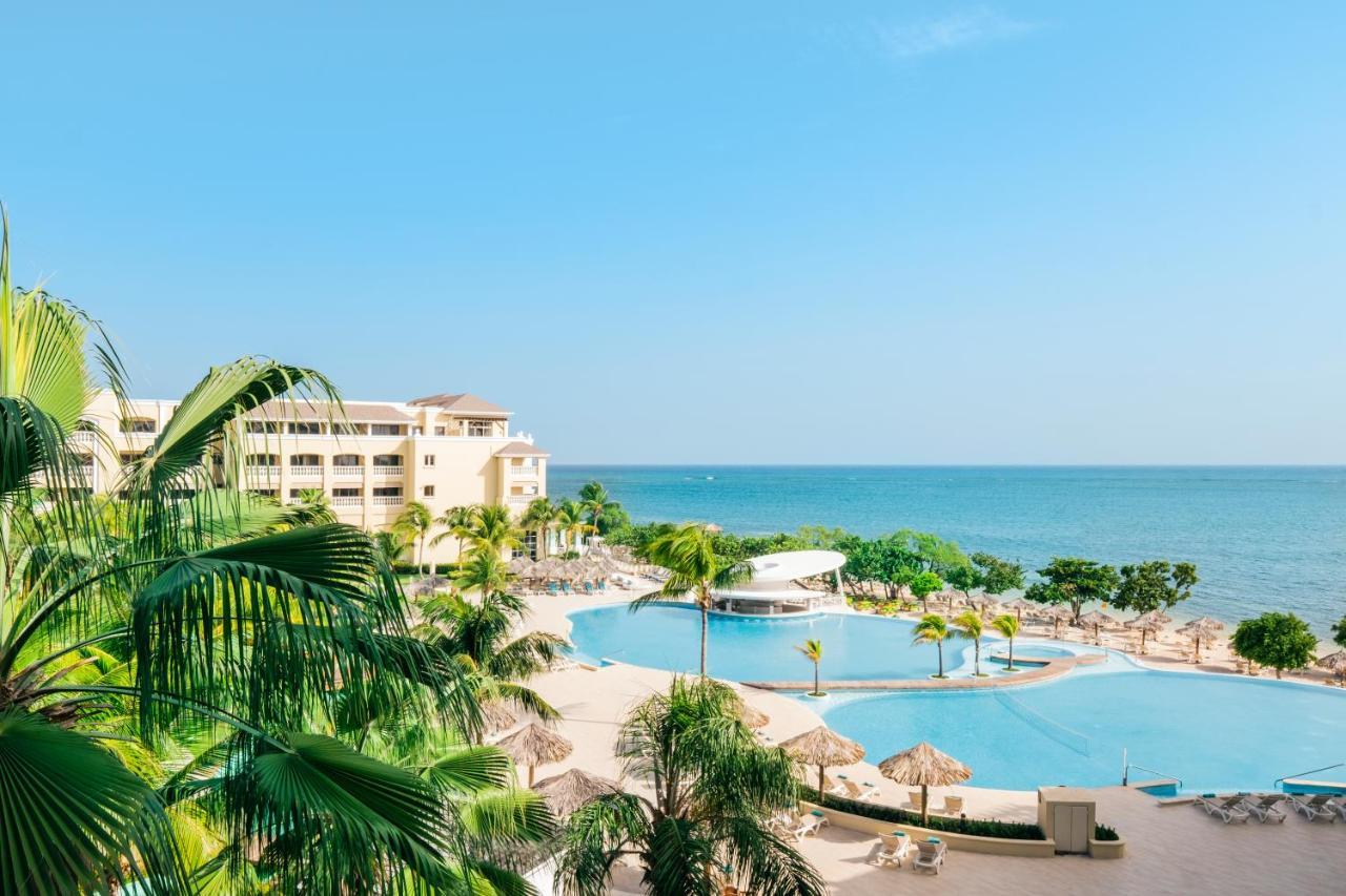 Iberostar Waves Rose Hall Beach มอนเทโกเบย์ ภายนอก รูปภาพ