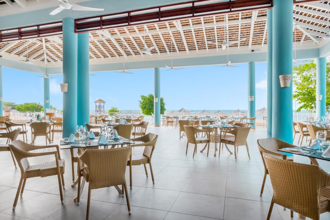Iberostar Waves Rose Hall Beach มอนเทโกเบย์ ภายนอก รูปภาพ
