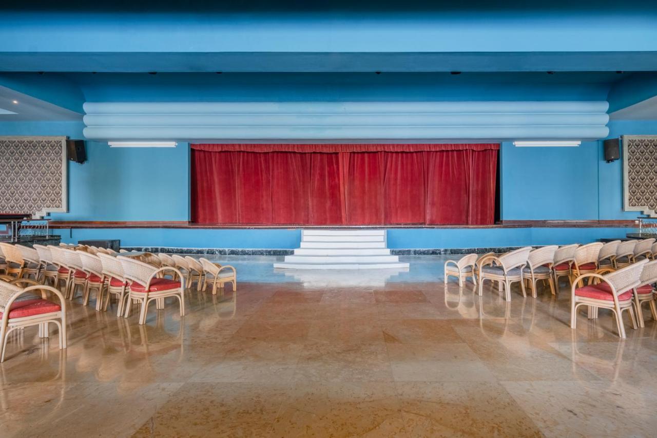 Iberostar Waves Rose Hall Beach มอนเทโกเบย์ ภายนอก รูปภาพ