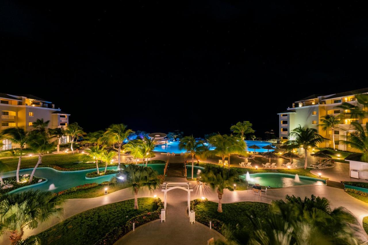 Iberostar Waves Rose Hall Beach มอนเทโกเบย์ ภายนอก รูปภาพ