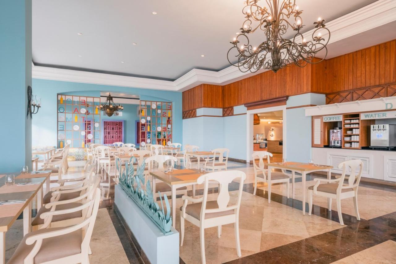 Iberostar Waves Rose Hall Beach มอนเทโกเบย์ ภายนอก รูปภาพ